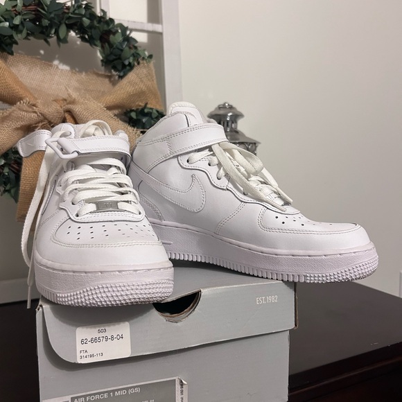 Nike All-White Air Force 1 High-Tops - Picture 4 of 6